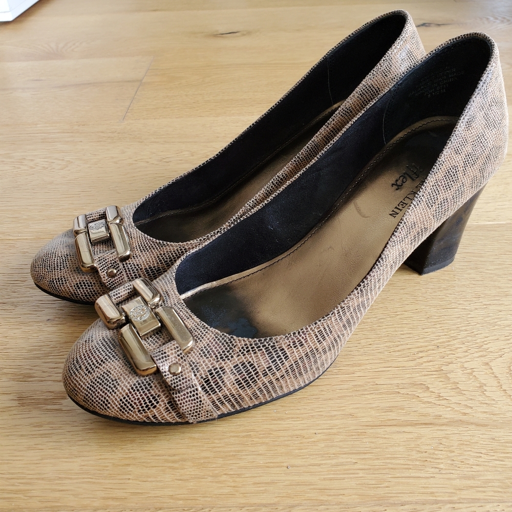 Animal print cheetah block heels 8.5 leopard Anne Klein original box Akfannon